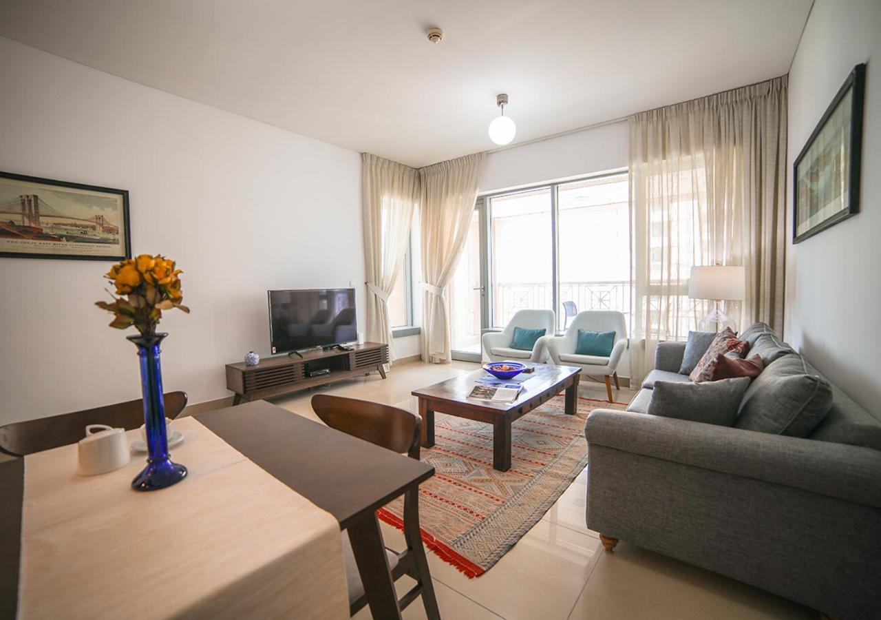 Nasma Luxury Stays - Fancy Apartment With Balcony Near Burj Khalifa دبي المظهر الخارجي الصورة