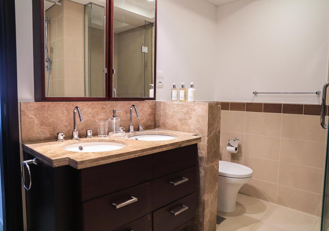 Nasma Luxury Stays - Fancy Apartment With Balcony Near Burj Khalifa دبي المظهر الخارجي الصورة