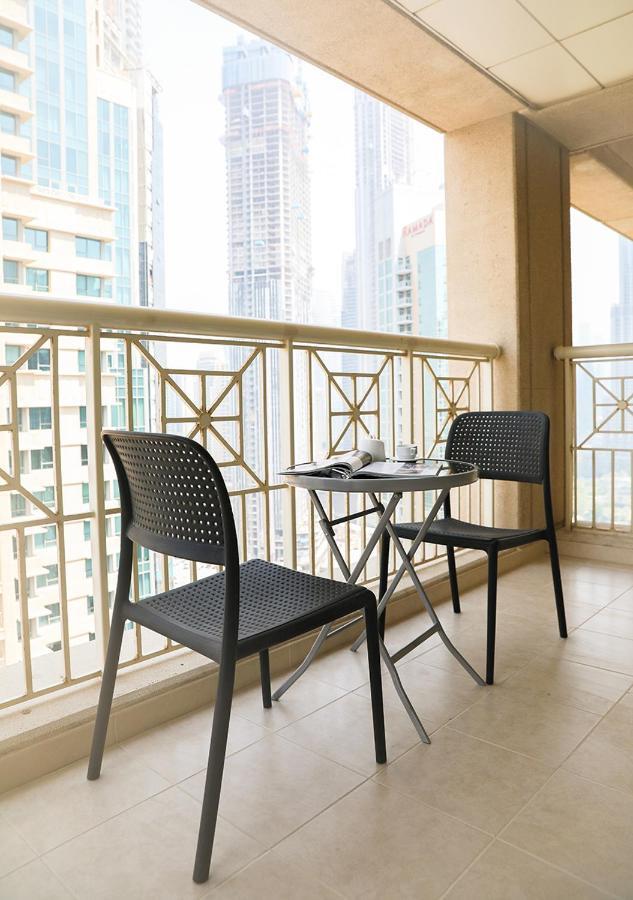 Nasma Luxury Stays - Fancy Apartment With Balcony Near Burj Khalifa دبي المظهر الخارجي الصورة