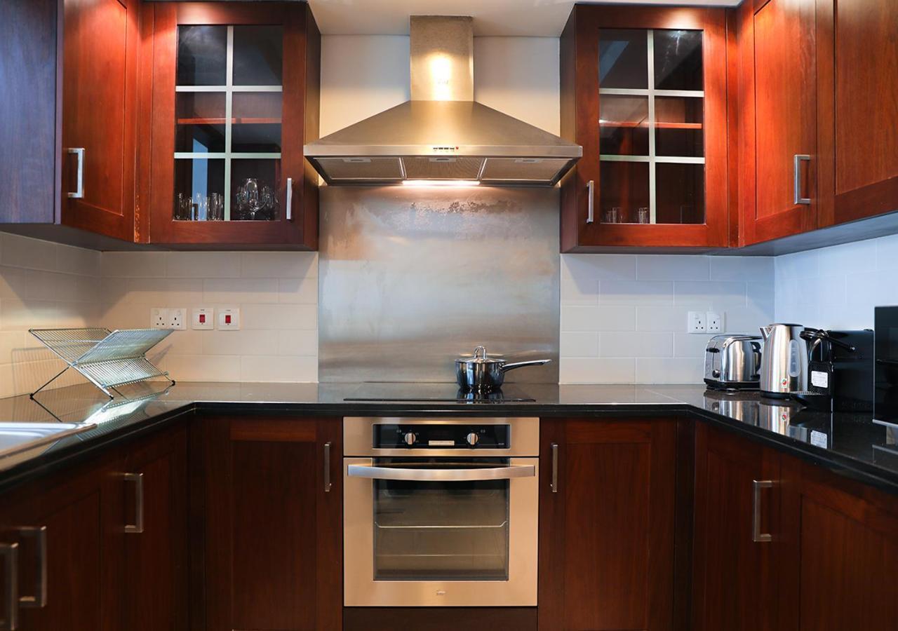 Nasma Luxury Stays - Fancy Apartment With Balcony Near Burj Khalifa دبي المظهر الخارجي الصورة