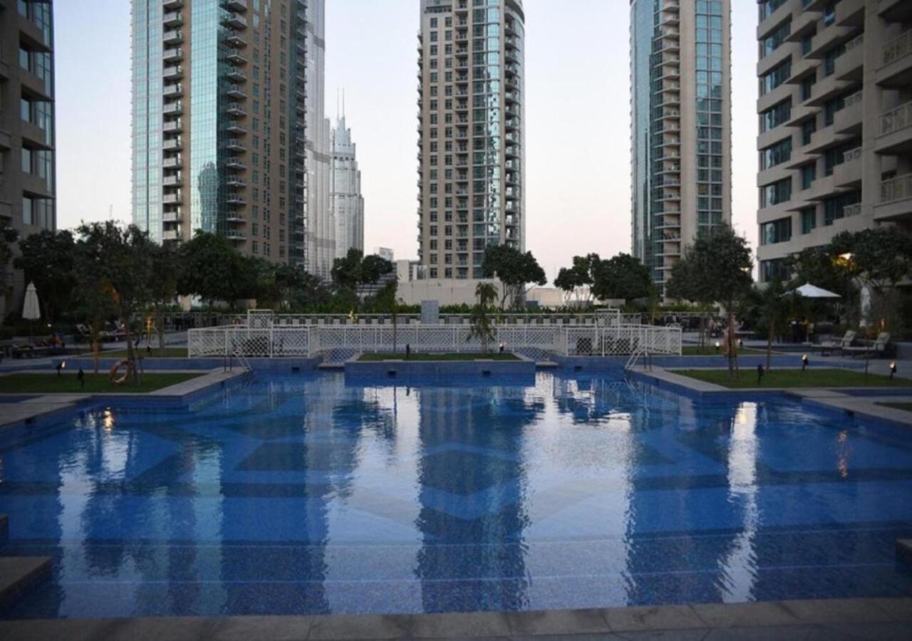 Nasma Luxury Stays - Fancy Apartment With Balcony Near Burj Khalifa دبي المظهر الخارجي الصورة